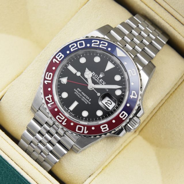 Rolex GMT Master II 126710 BLRO Image 4